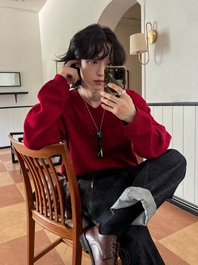 Modi loose fit v-neck knit