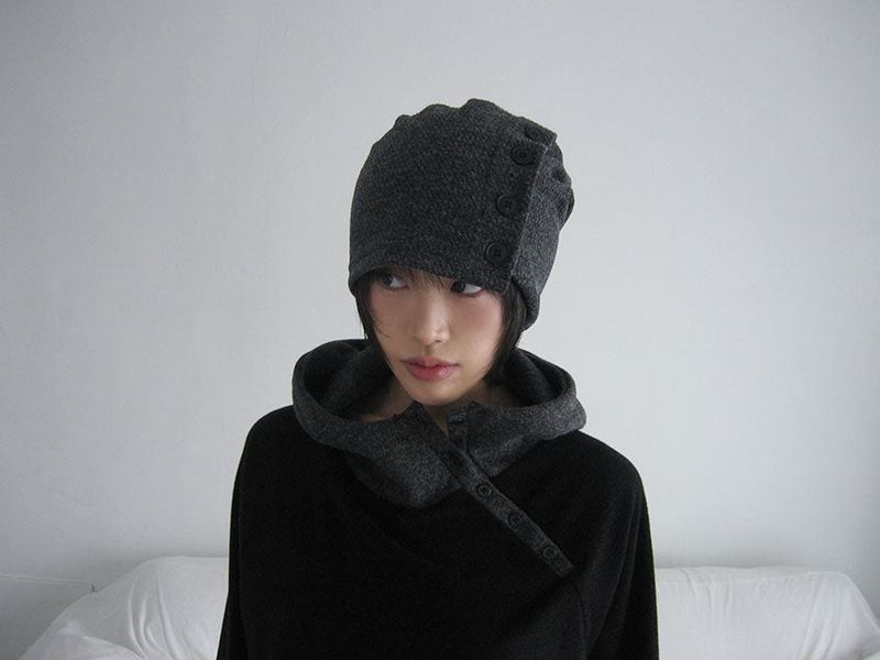 TURTLE BUTTON BEANIE 