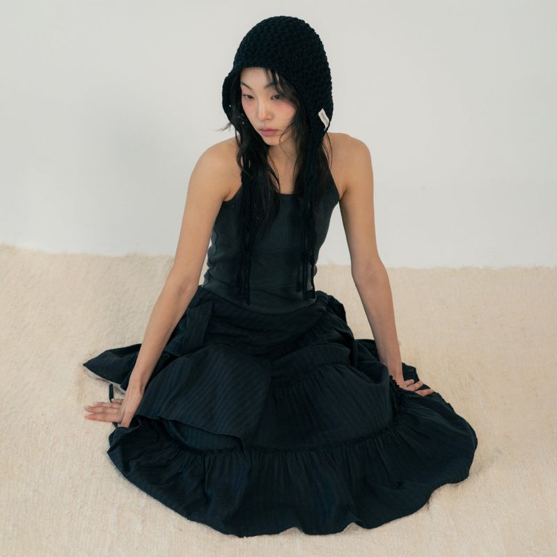 JELLYFISH STRAP BEANIE (BLACK)