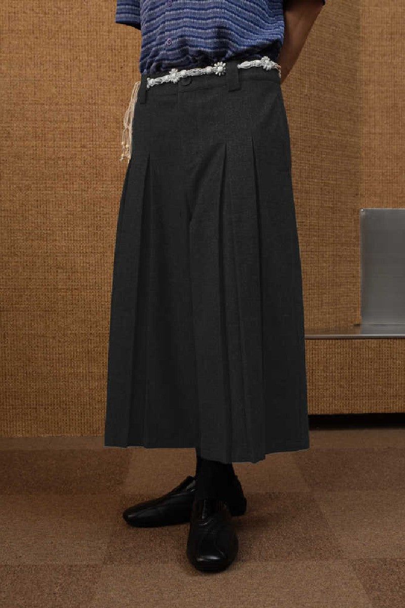 Pleated Cropped Twill Pants