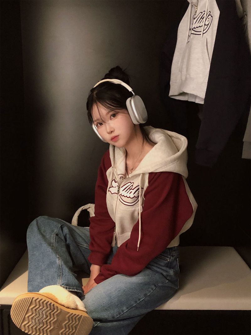 [BELLIDE MADE] Post Raglan Cropped Wool Zip-Up Hooded Zip-Up