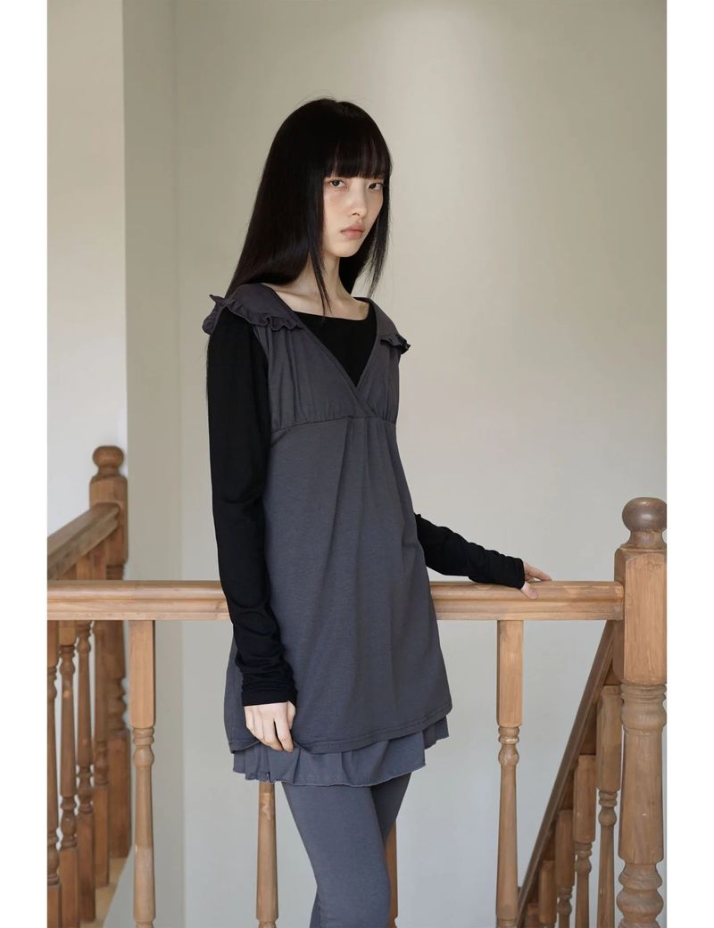 RUFFLE TIE TOP(CHARCOAL)