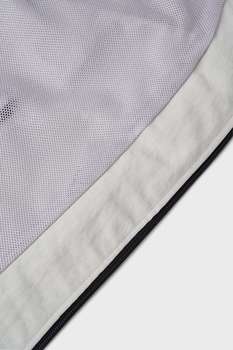 Vault Windbreaker