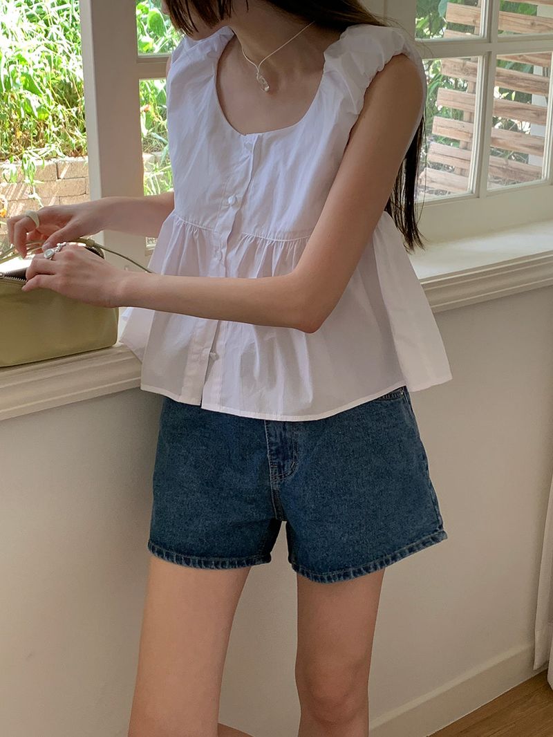 [MADE] Delrose Denim Shorts