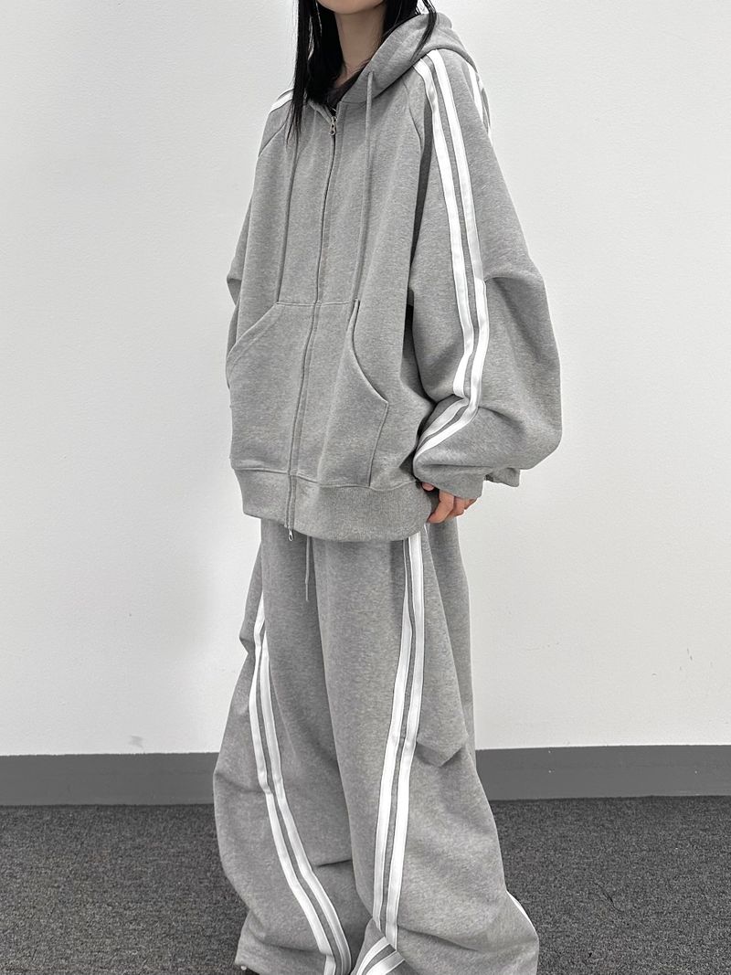 eight track hoodie zip-up 