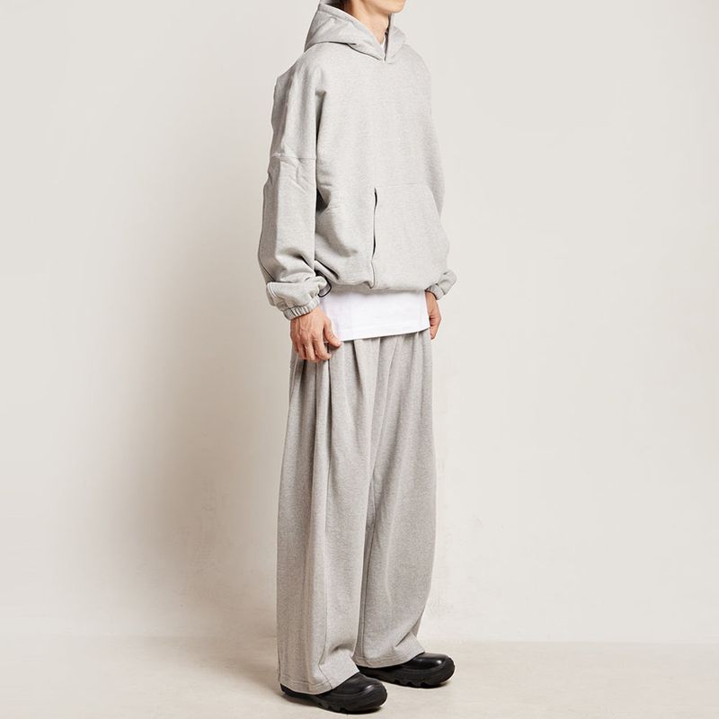 DAMP WIDE FIT TWO-TUCK PLEAT SWEAT PANTS
