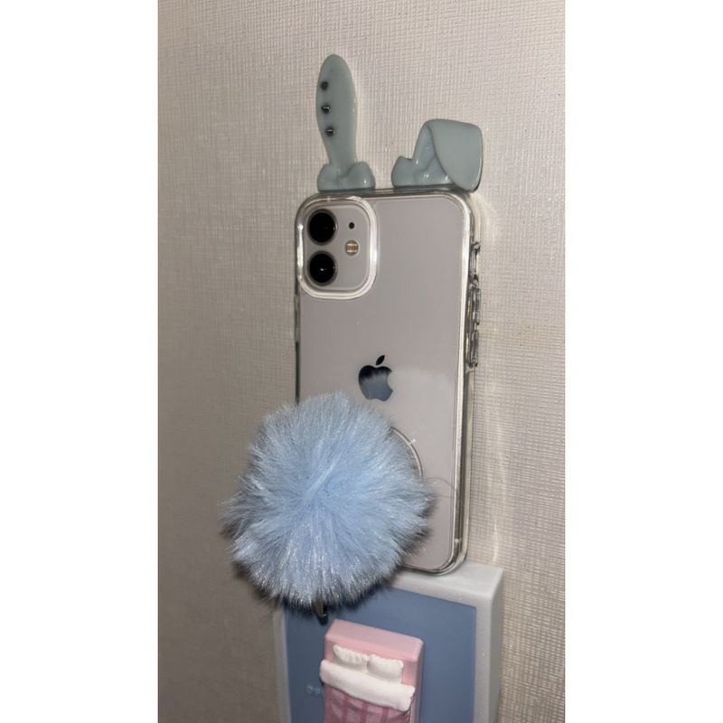 Naughty Bunny Case (blue)