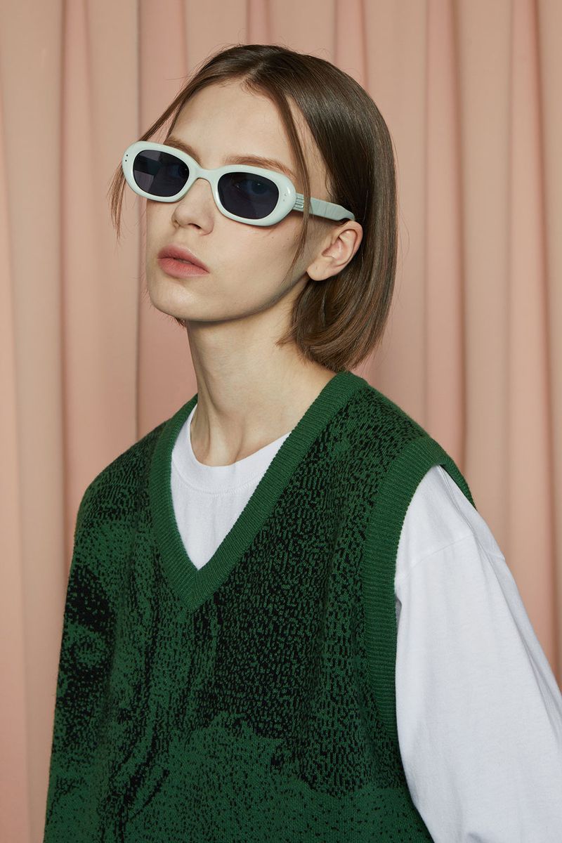 GRAPHIC KNIT VEST / GREEN