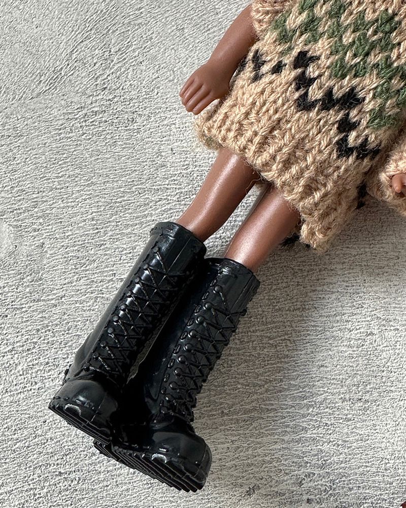 Tyla tanning doll key ring