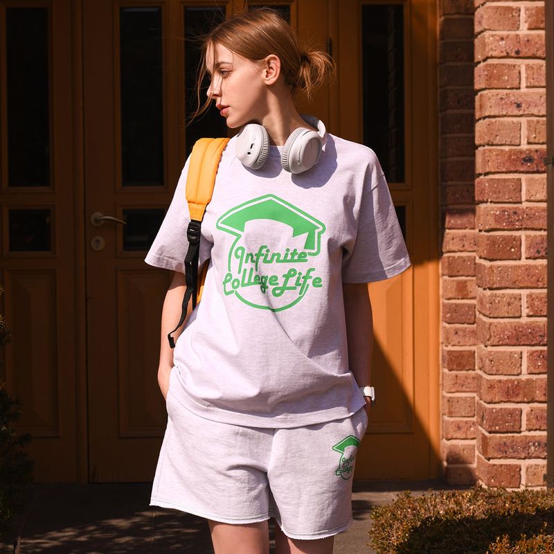 CONCEPT COLLEGE（コンセプトカレッジ）の「Infinite college life crew neck ashgrey Unisex T-shirt（Tops）」