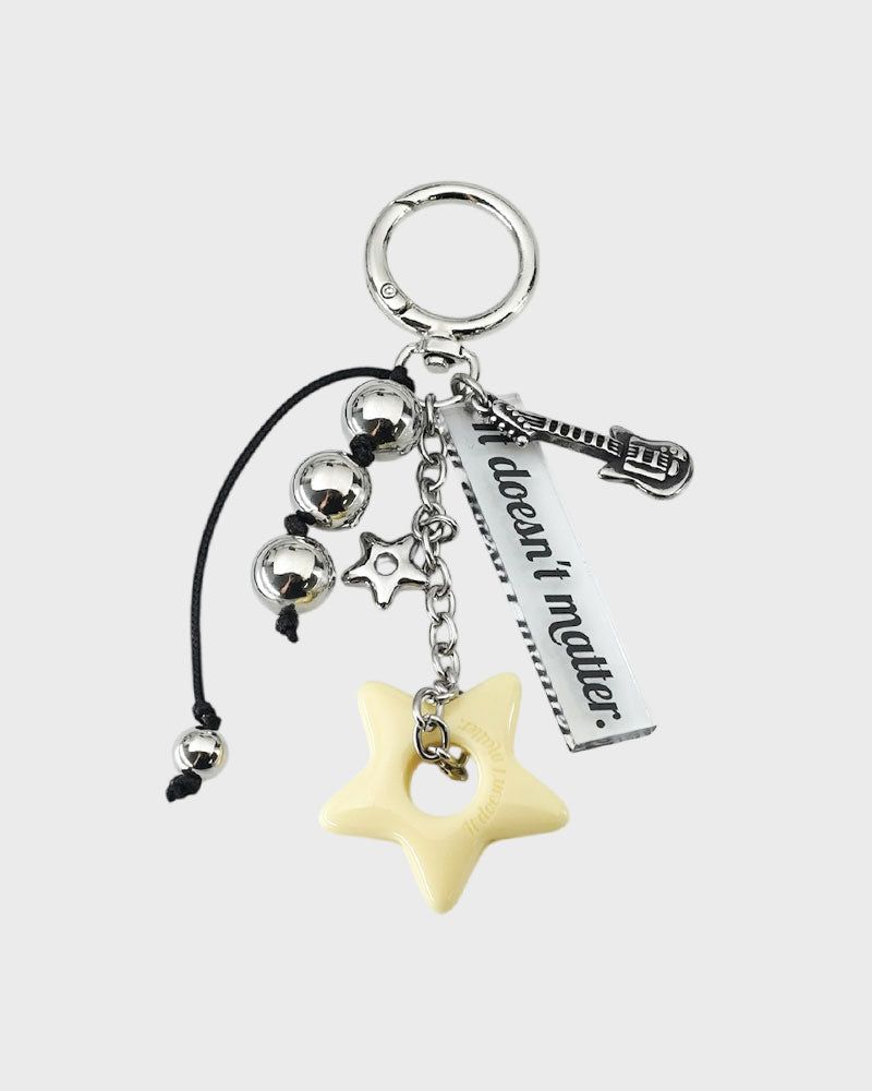 it doesn't matter.（イットダズントマッター）の「[STAR] Rock star bagcharm (Yellow)（Toys/Key Holders）」