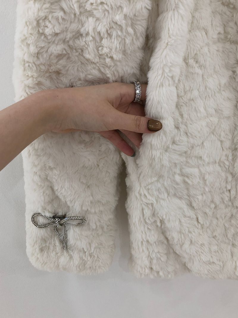 Vintage Creamy Ribbon Fur Jacket