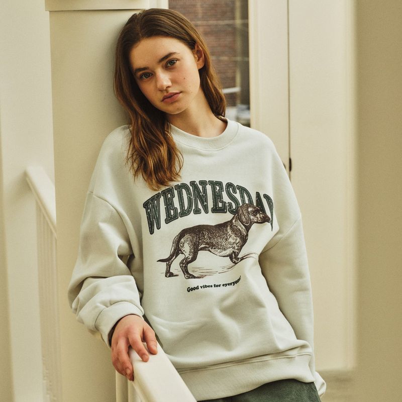 Ugly Dachshund Sweatshirt_Cream
