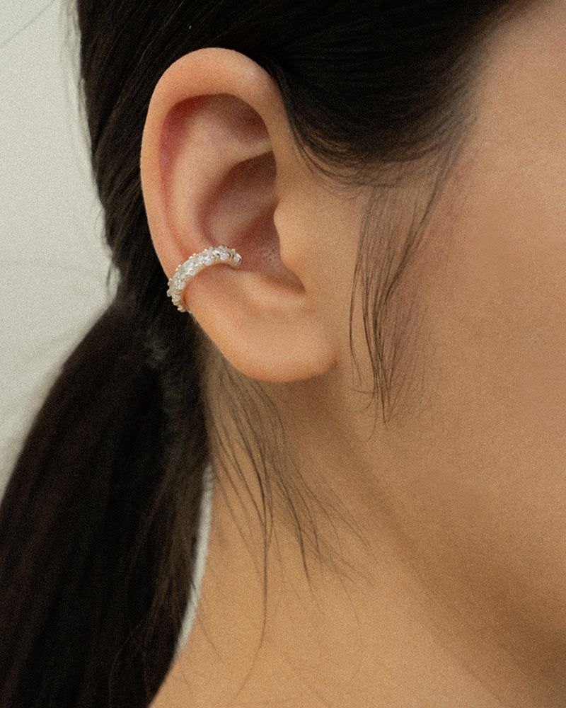 NORMALLEE（ノーマリー）の「[White Gold] トゥインクル キュービック イヤーカフ（アクセサリー）」