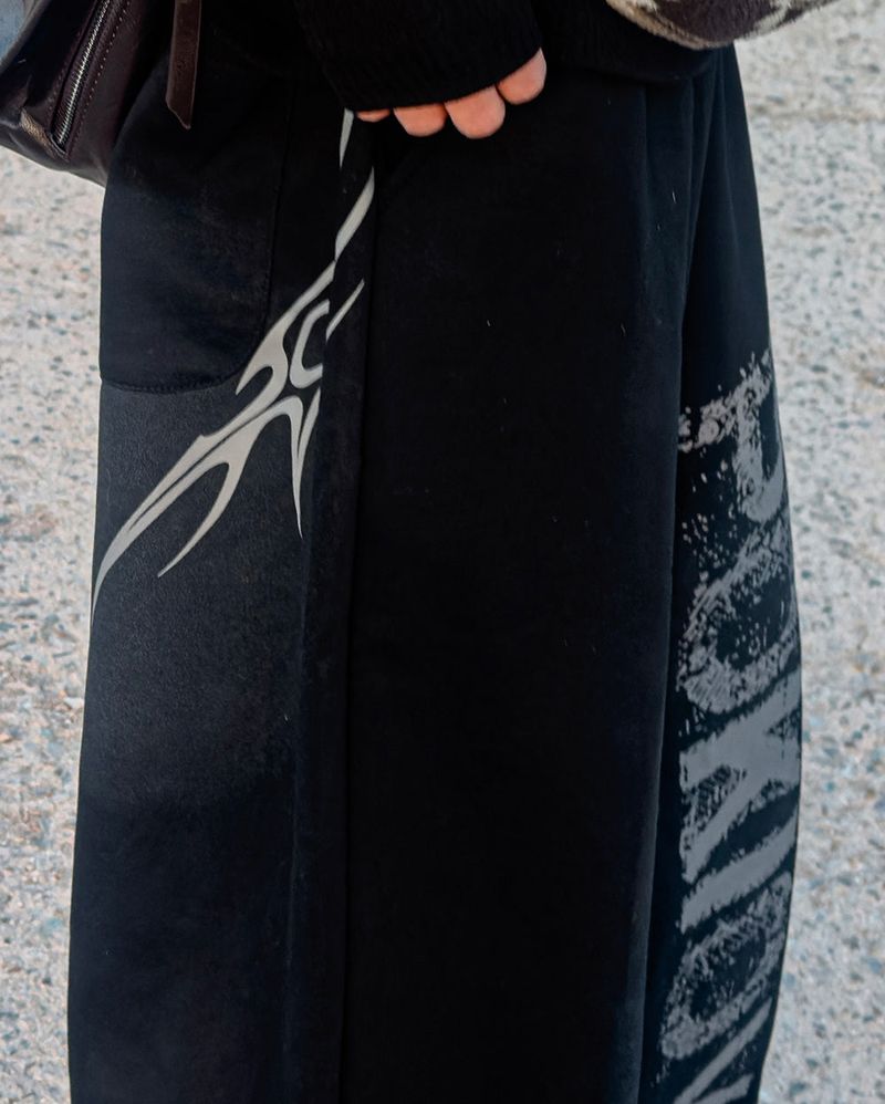Poki Big Wide Lettering Sweat Pants
