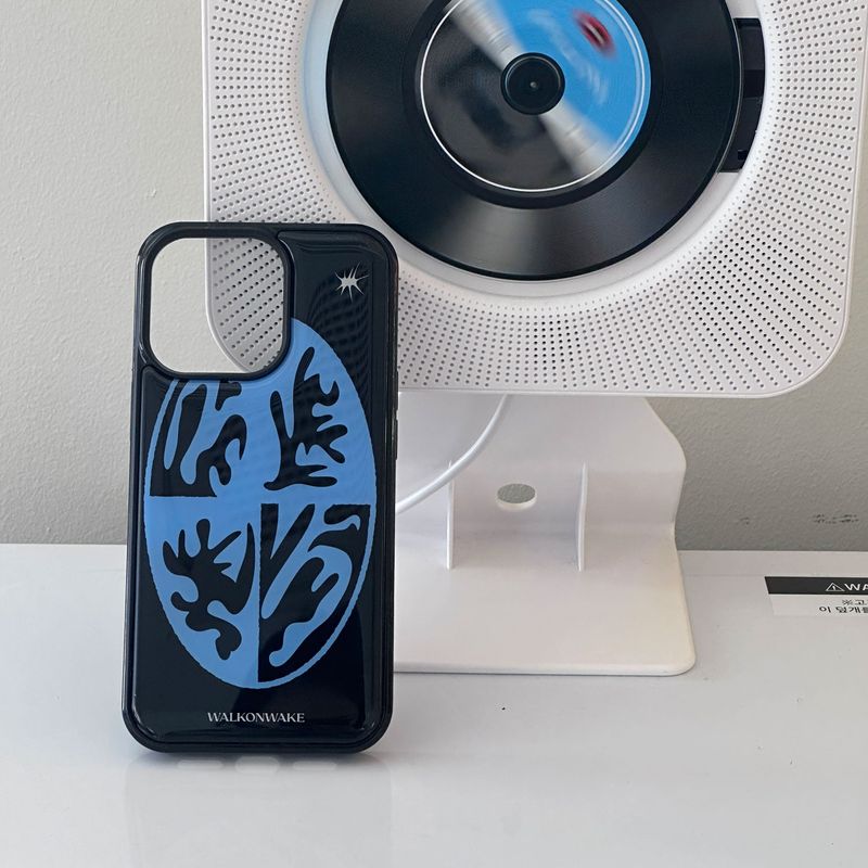 WALKONWAKE（ウォークオンウェイク）の「ダンデライオンハウスケース (BLUE)（スマホグッズ/小物）」