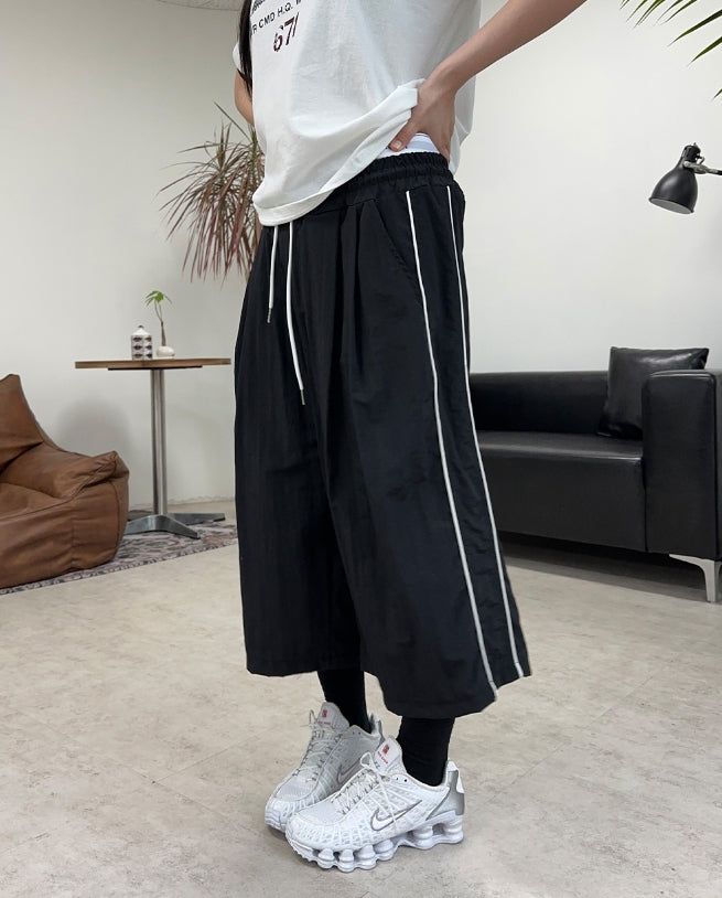 Tian Nylon Track Bermuda Pants