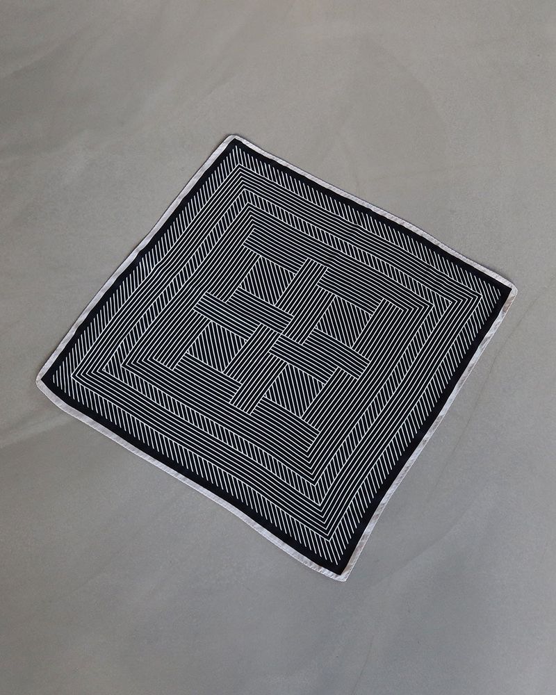 patterned silk petit scarf