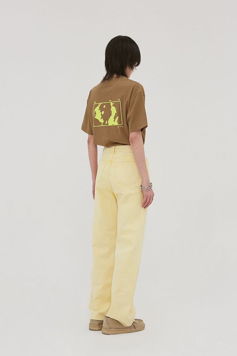 スクエアグラフィックTシャツ