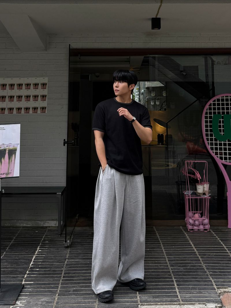 Straight wide sweatpants