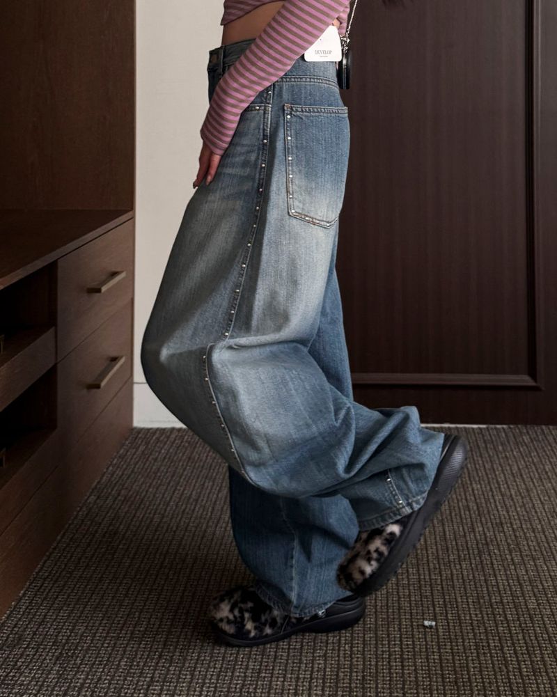 Stud denim pants