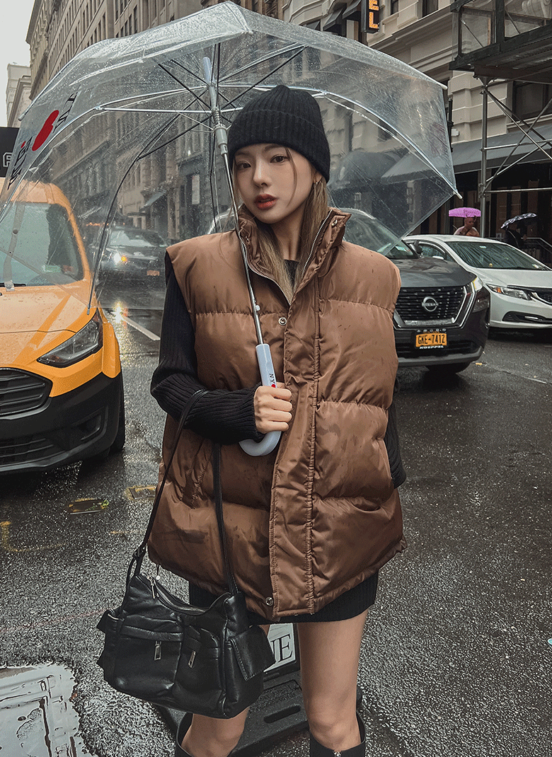 ULAN（ユレン）の「(UNISEX) シモンベーシックベストダウン（ジャケット/アウター）」