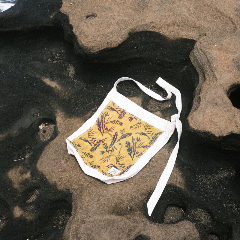 MATT AND MEL（マットアンドメル）の「[Patchwork Canvas Bag] Banana Leaves - Mustard（Bags）」