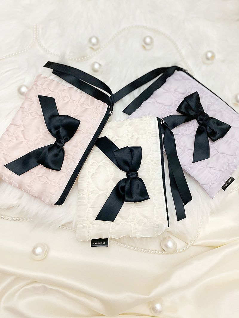 Glossy Double Ribbon Zip-pouch (M