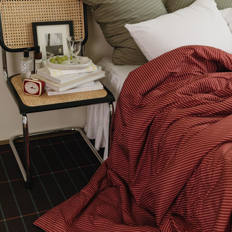 Dust-Free Classic Stripe - Red Duvet Cover - Q size
