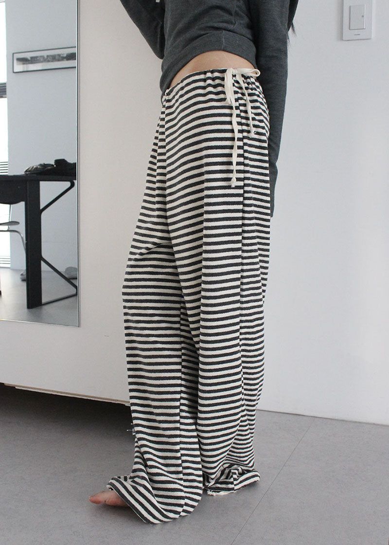 eon（イオエン）の「TERRY STRIPE PANTS（Pants）」