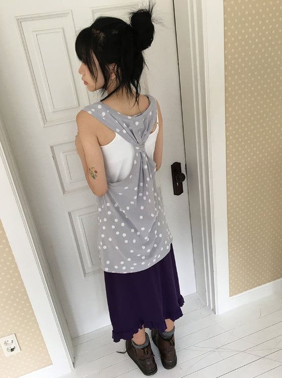 Oshion Side-Slit Twist Dot Layered Sleeveless