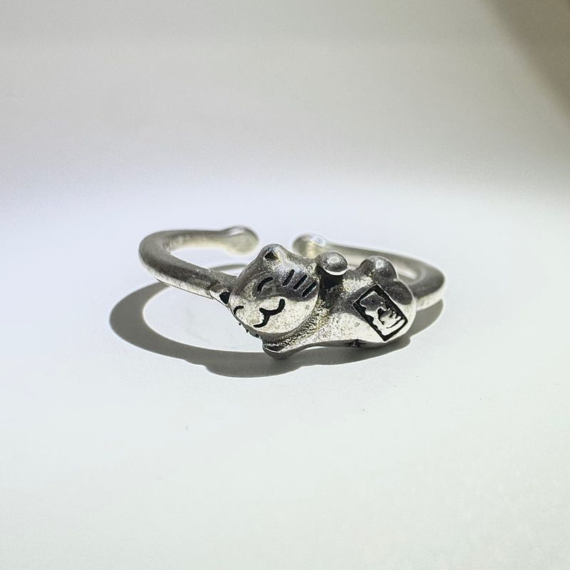 Neko ring