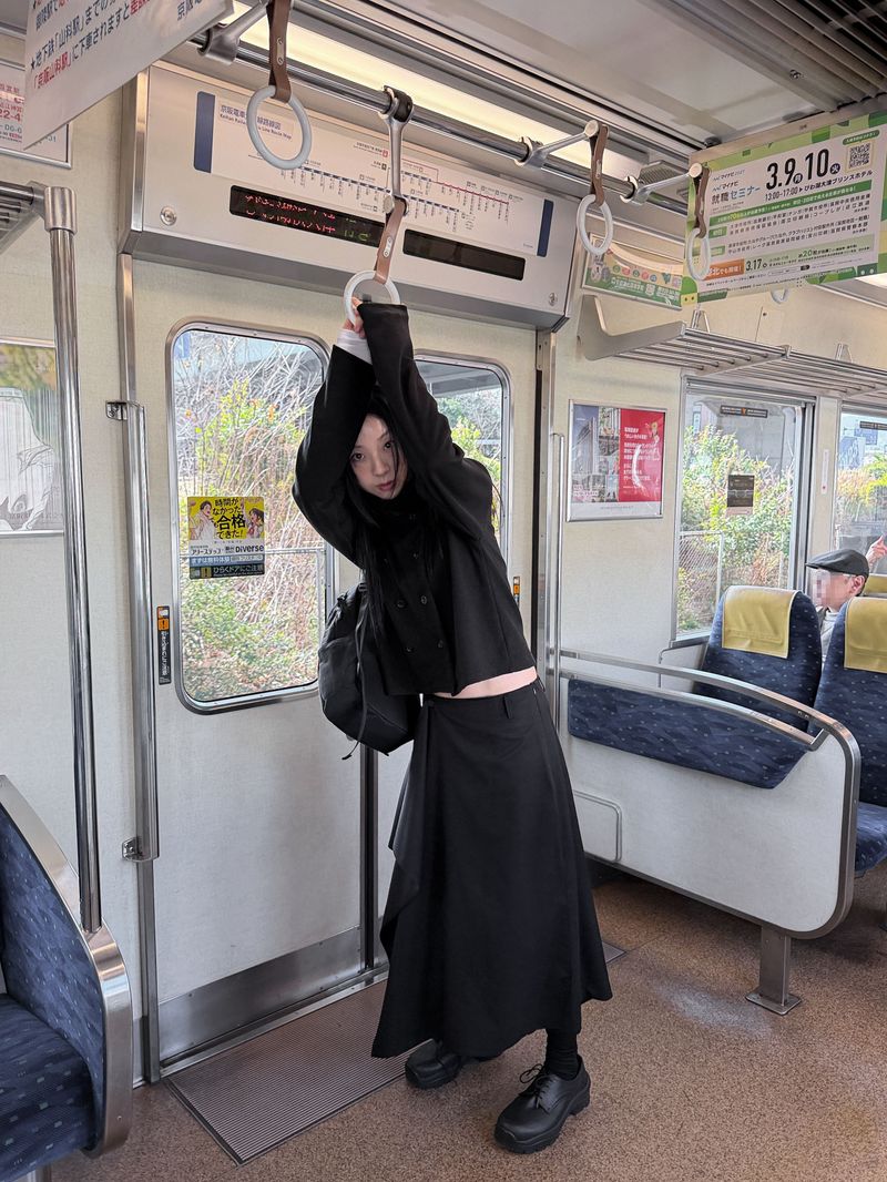 WOOHWA(ウファ)の「DIAGONAL WRAP SKIRT(Skirts)」