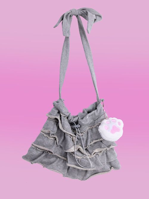 KUO（クーオ）の「string frill bag (2color)（Bags）」