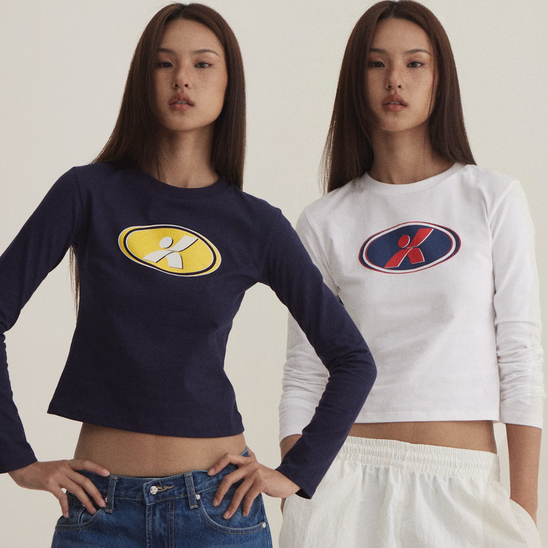 Uxry Club（ウクスリー・クラブ）の「UXRYCLUB 90S LONG SLEEVE TEE（Tops）」