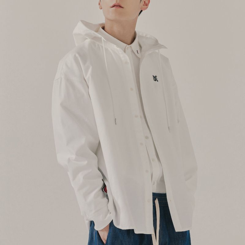 ROMANTIC CROWN(ロマンティッククラウン)の「SIDE SLIT HOODIE SHIRT_WHITE(Tops)」
