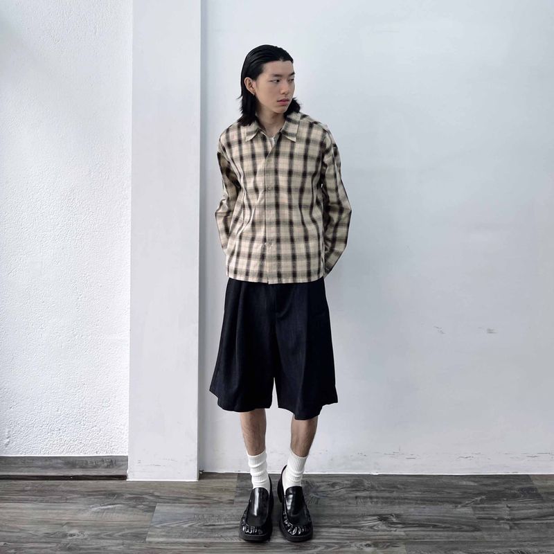 Retro Cropped Plaid Shirt