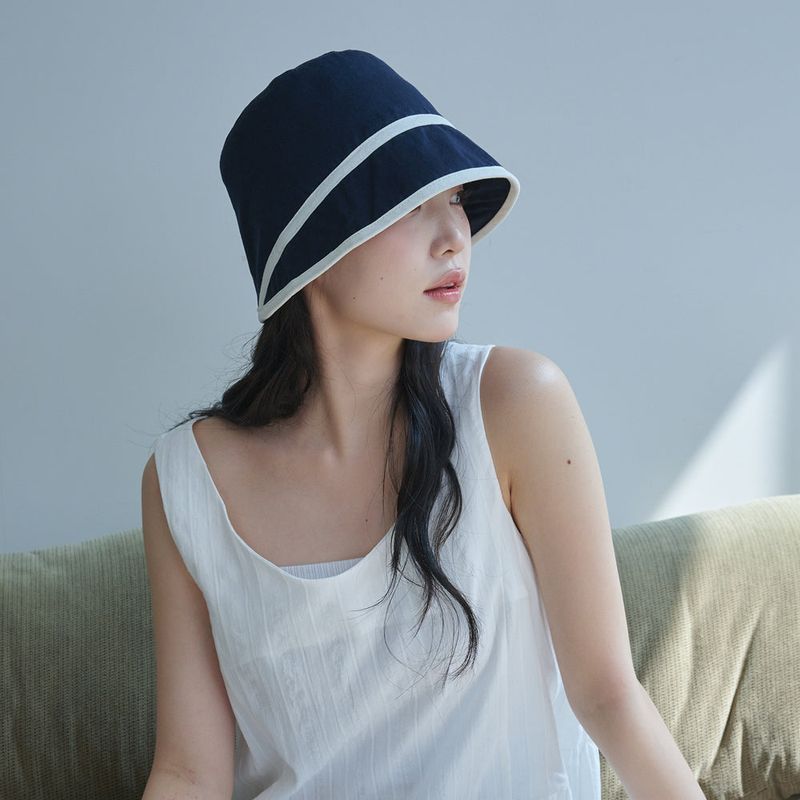 Contrast Line Moon Bucket Hat (Navy)