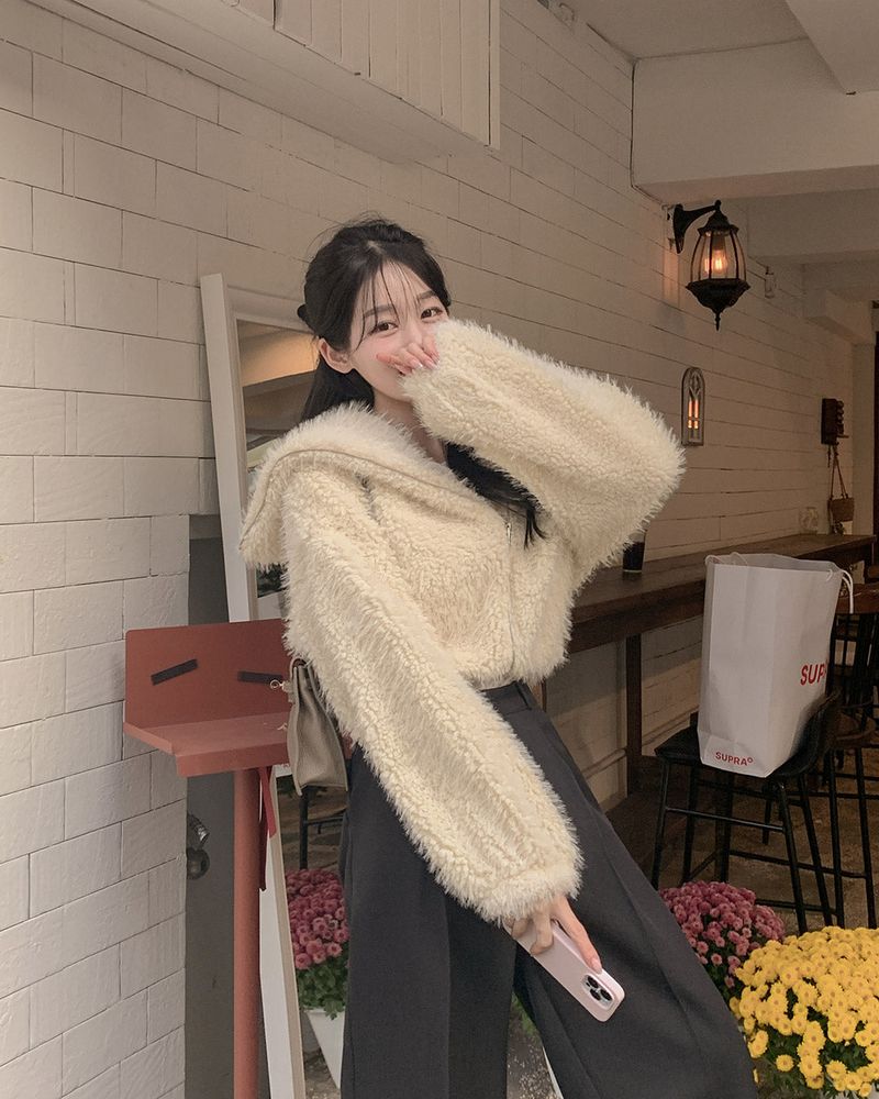 MAYBINS(メイビンス)の「Fur zip-up jacket(Jackets/Outerwear)」