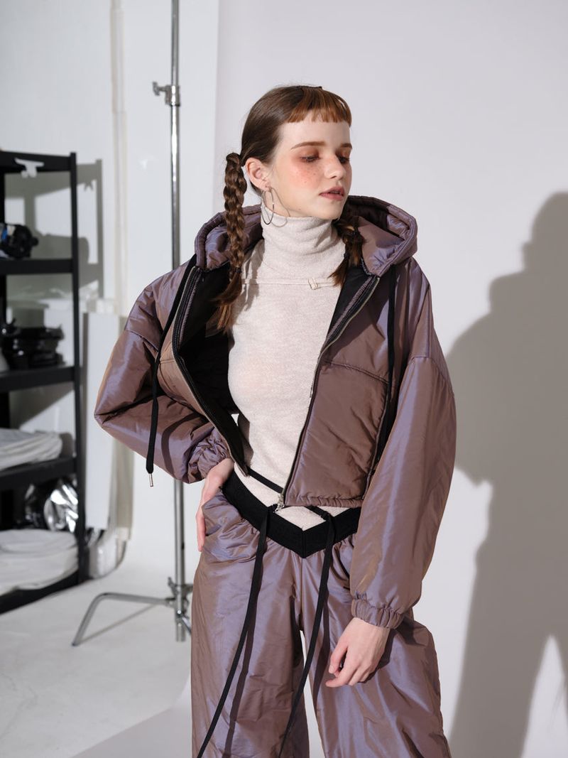 HOLOGRAM JUMPER