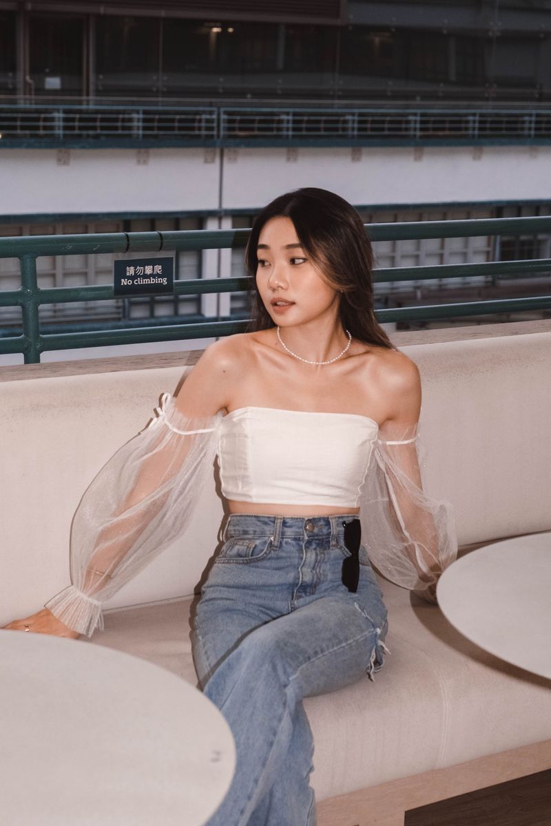  Swan Lake Off-shoulder Top - White