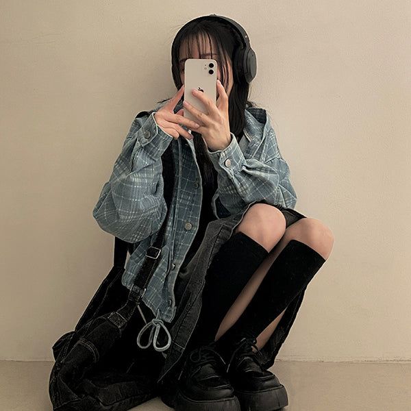 Ready strap checkered hooded denim jacket