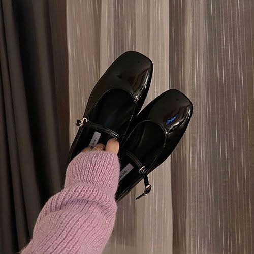 VIVIC（ビビク）の「ブラン メリージェーン フラット (BLACK)（シューズ）」