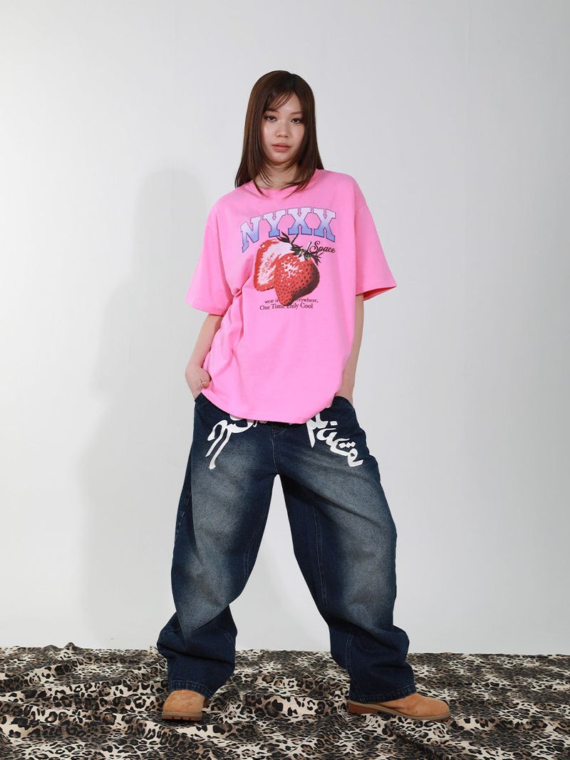 STRAWBERRY SPACE TEE (PINK)
