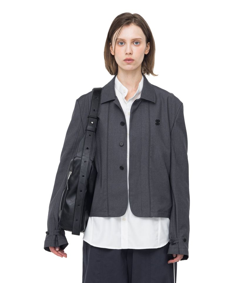 IUGAMAKARAS（イウガマカラス）の「Hem Button Crop Jacket (Gray)（Jackets/Outerwear）」