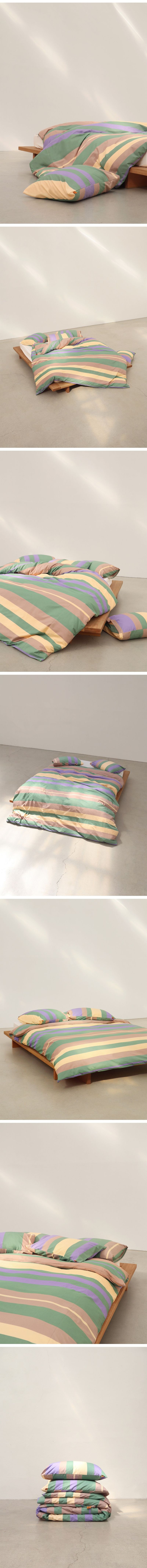Iris green pillow case