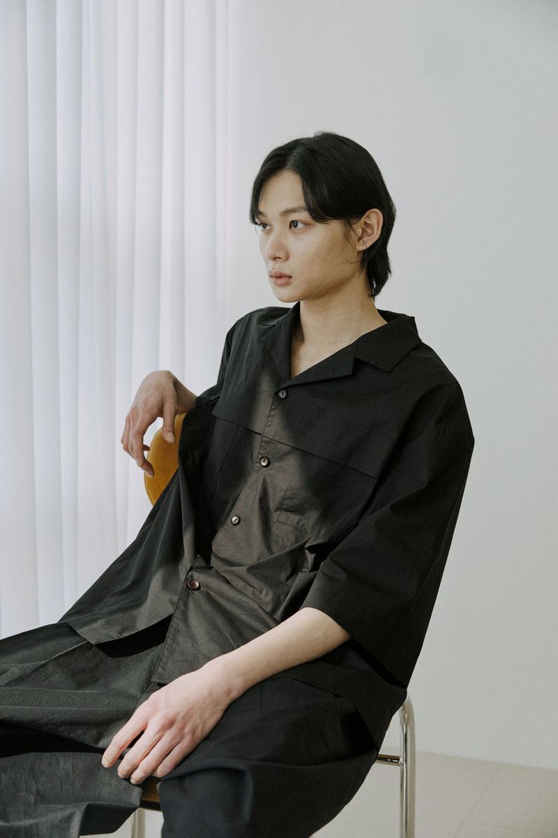 unisex folding shirts black