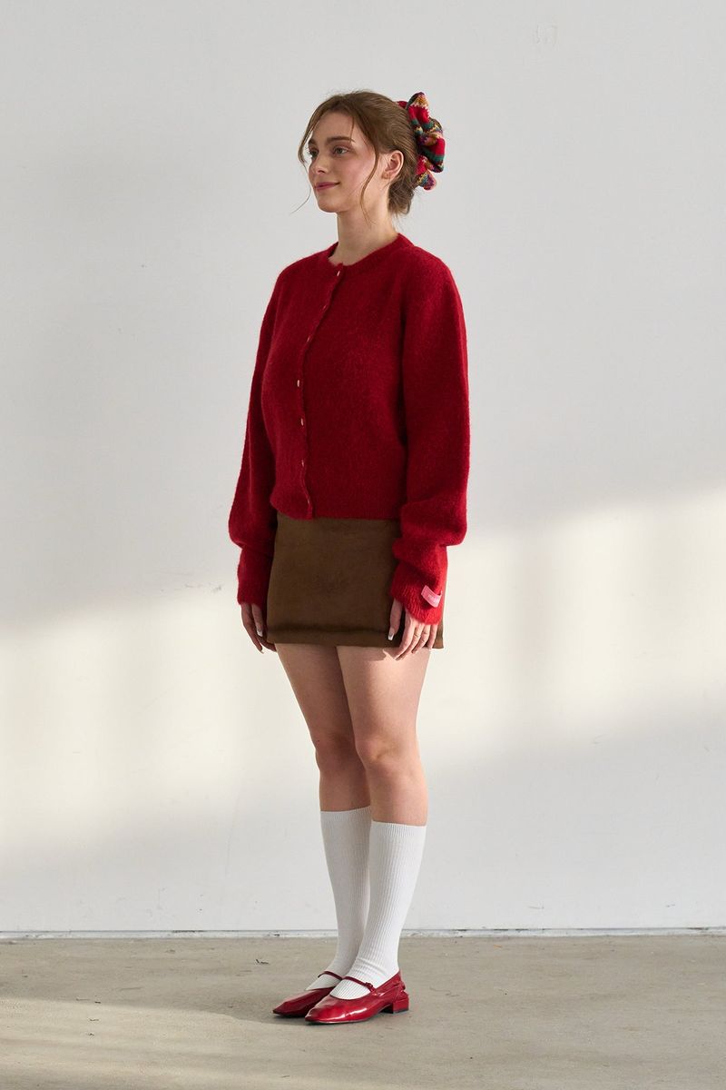CLASSIC BUTTON CARDIGAN RED