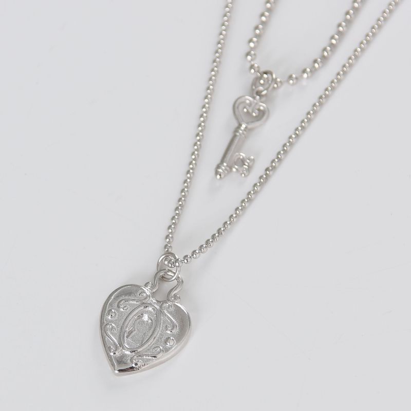 2way Heart lace key&lock necklace