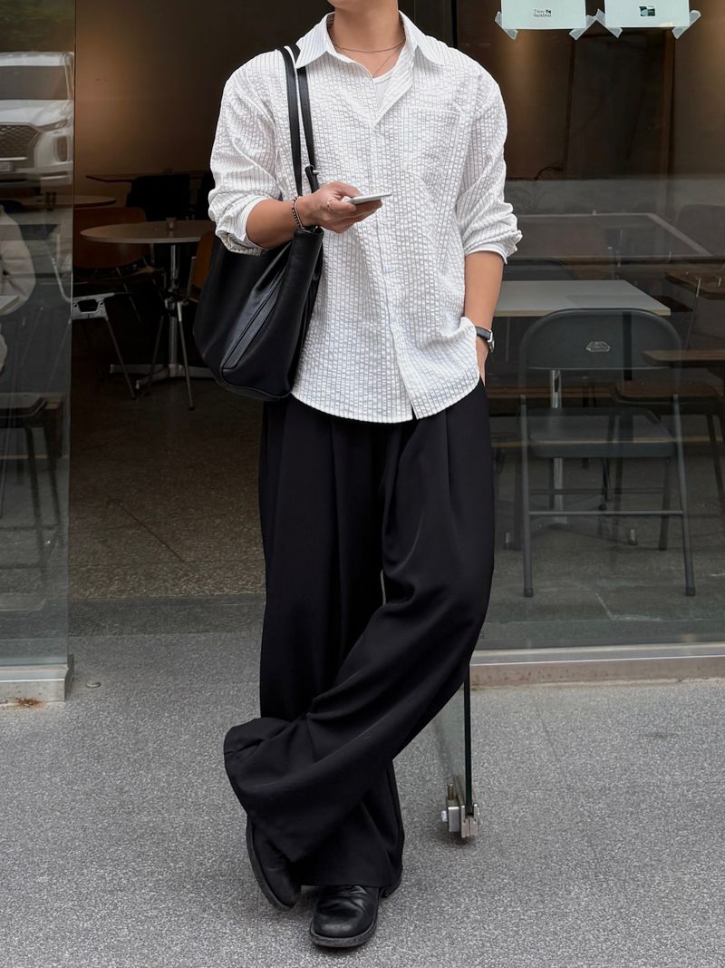 Cove embossed stripe shirt